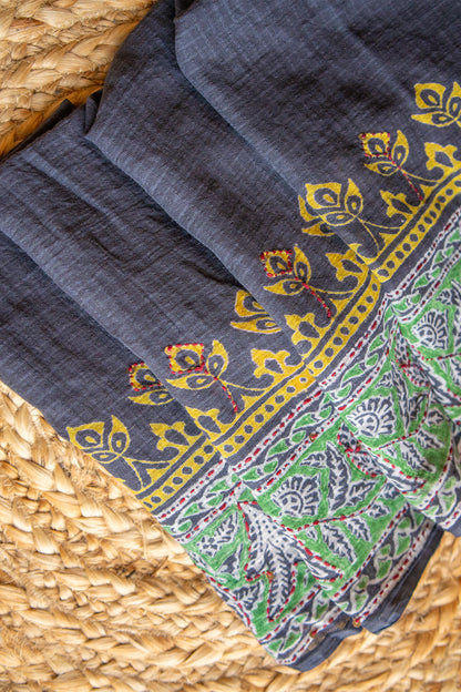 Noir Kalam Handcrafted Mul Cotton Saree