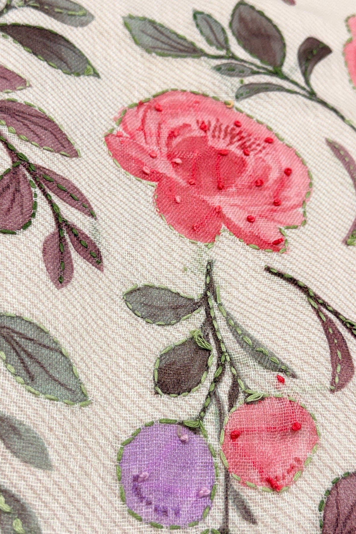 Gulnaar Floral Threadwork Linen Saree with Brush-Painted Details - SS115