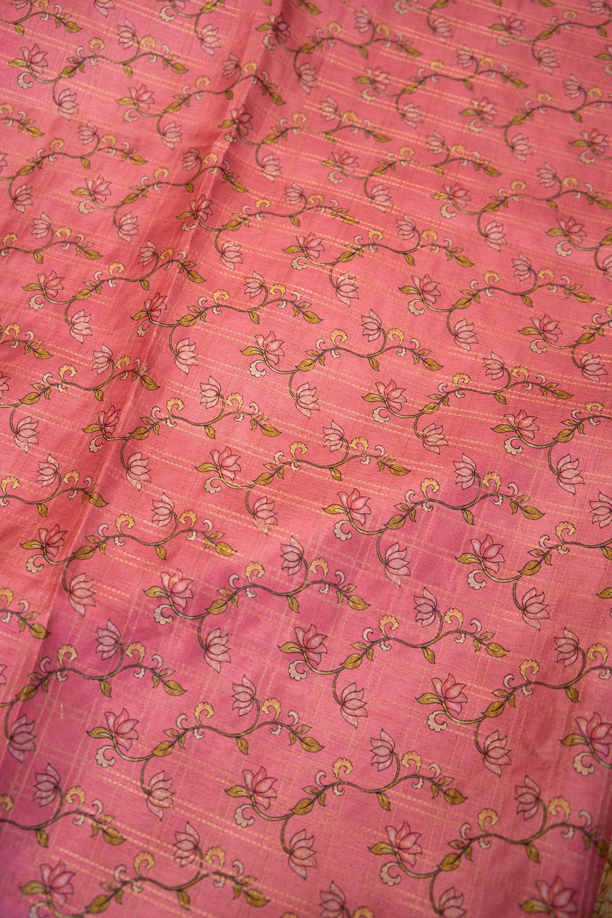 Gulnaar Matka Tussar Saree