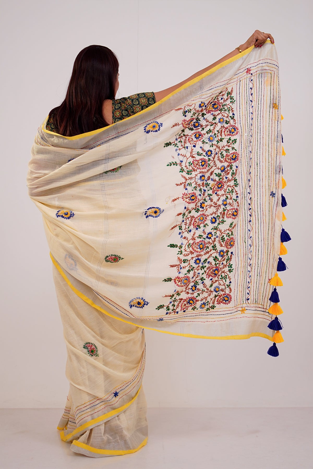 Ivory & Yellow French Knot Linen Saree - SS065