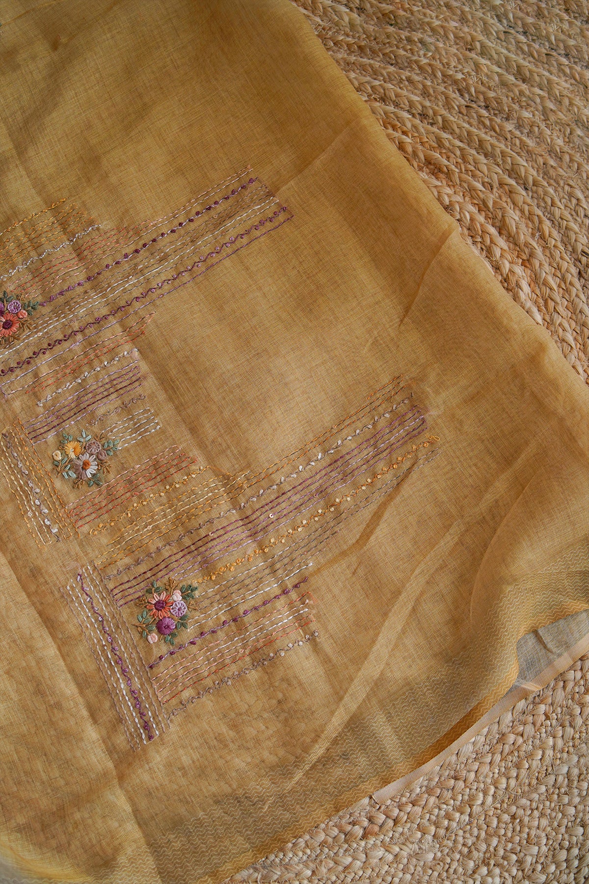 Golden Meadow Tissue Linen Saree