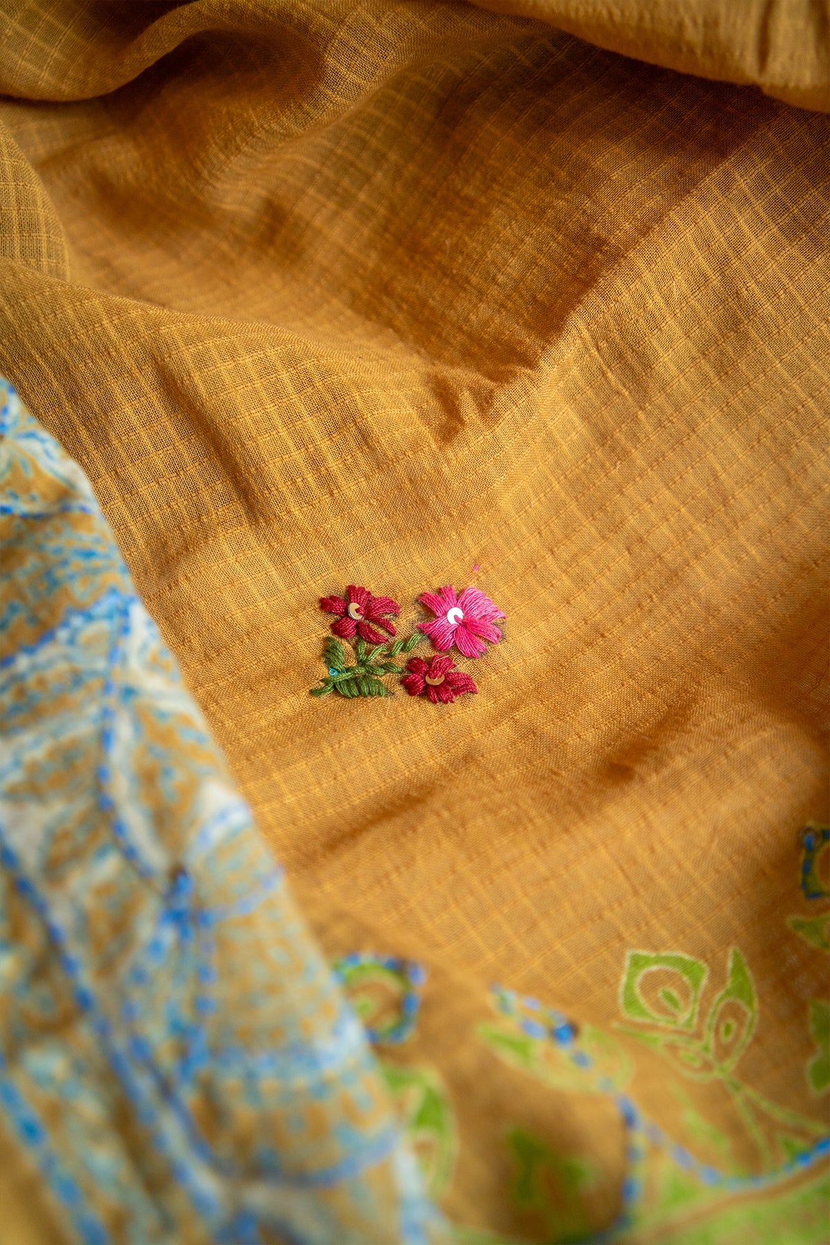 Sunheri Baagh Handcrafted Mul Cotton Saree