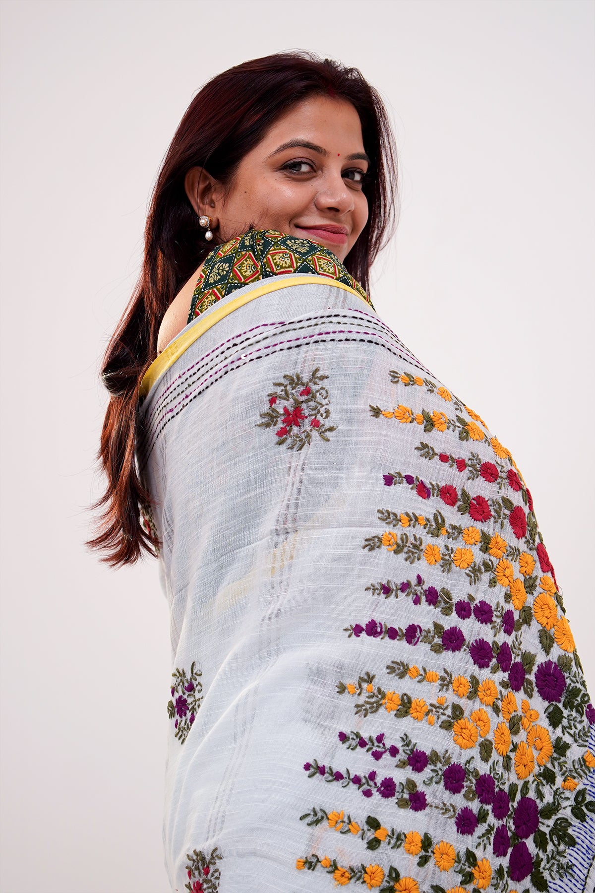 White & Multicolour French Knot Linen Saree - SS066