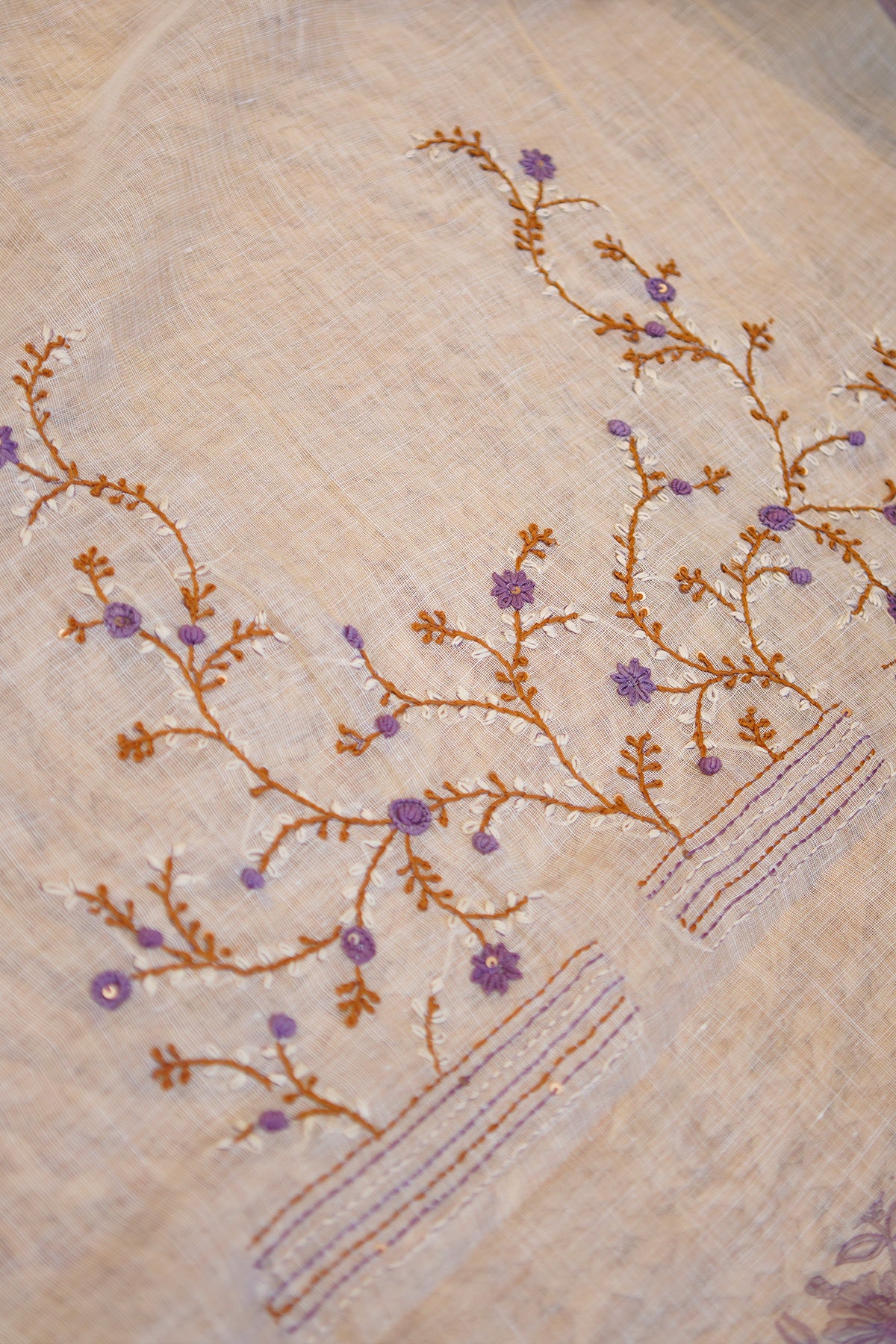 Rose Bloom Tissue Linen Saree - SS034