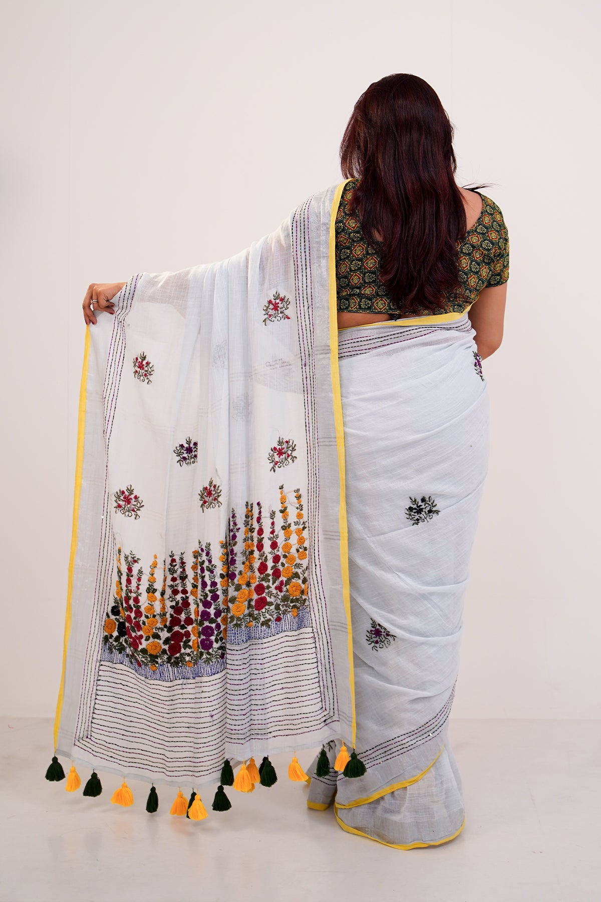White & Multicolour French Knot Linen Saree - SS066