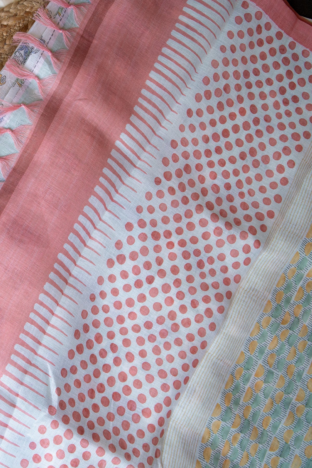 Pastel Wheels Digital Print Linen Saree