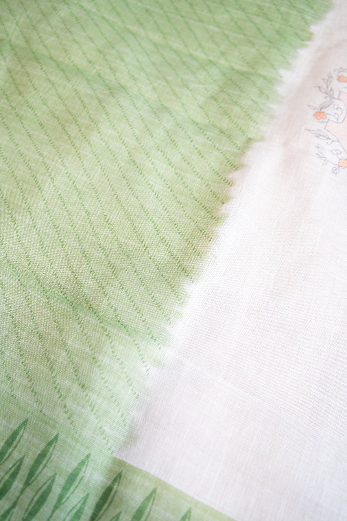Vanya Grace Digital Print Linen Saree