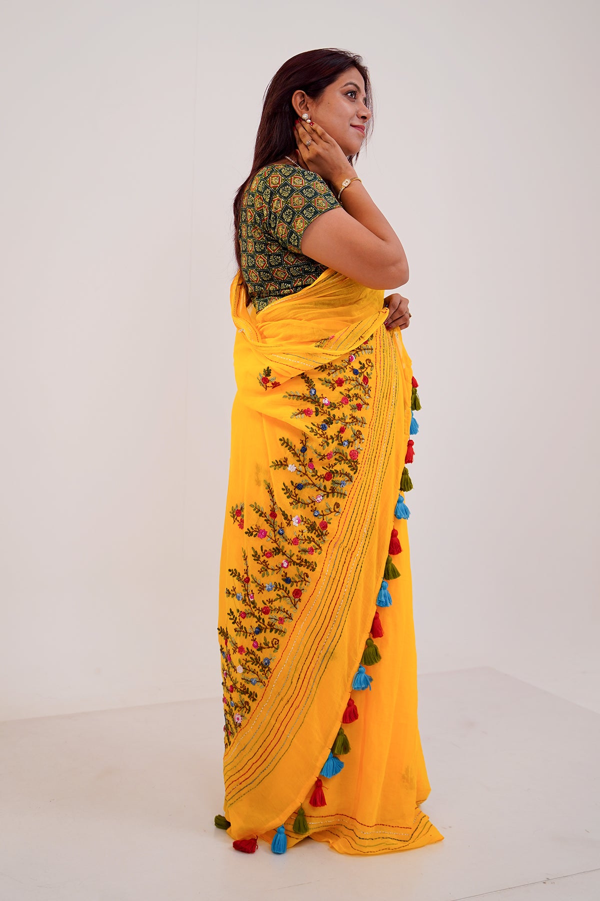 Sunshine Yellow Floral Embroidered Linen Saree - SS068