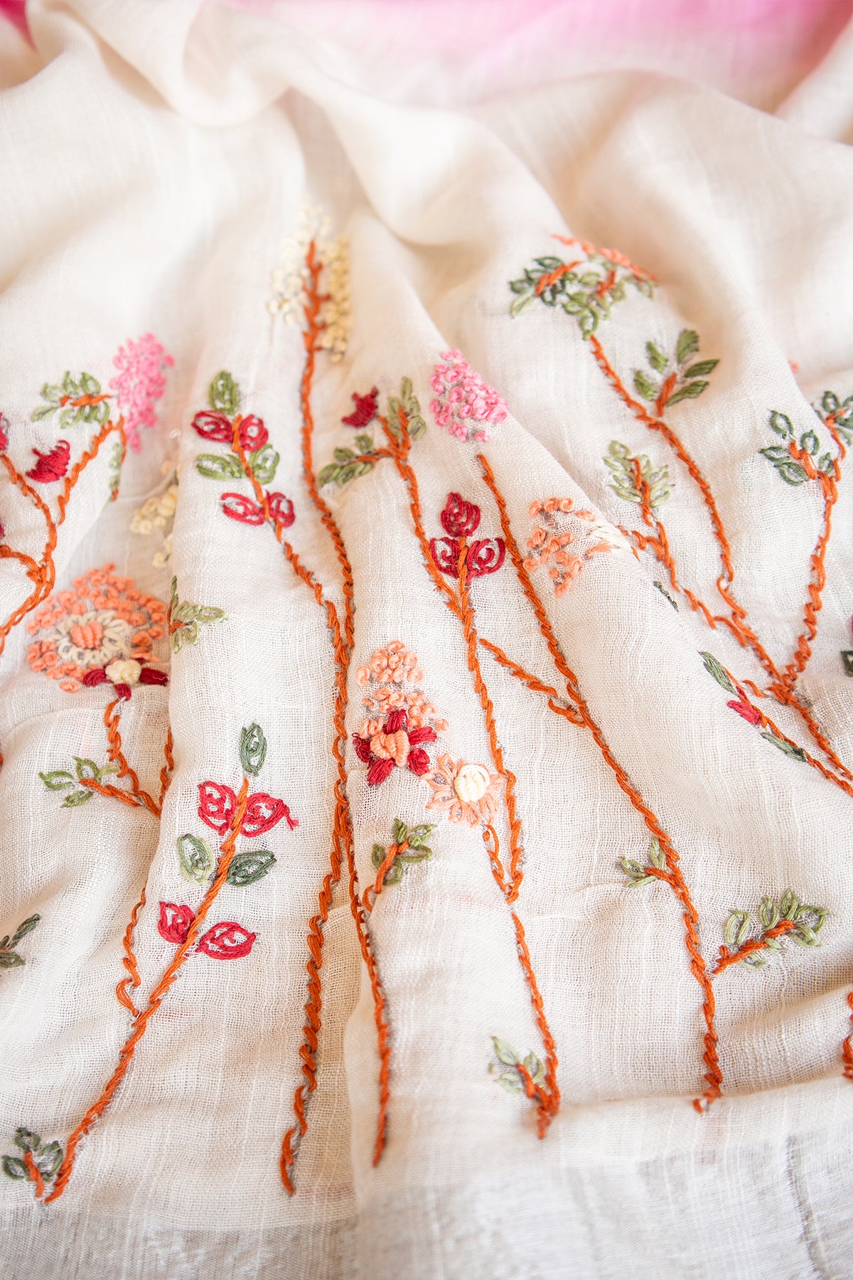 Blush Meadow Dual Tone Handcrafted Linen Saree