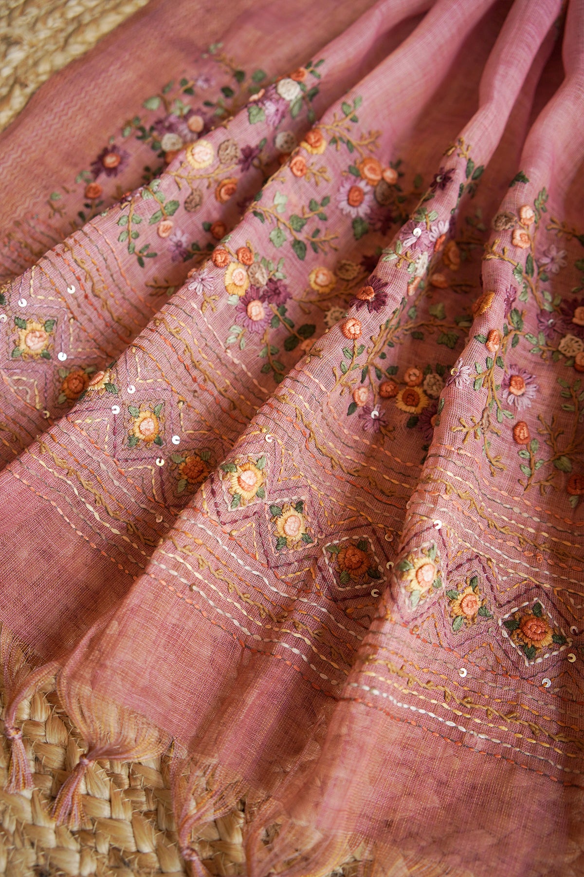 Rose Meadow Tissue Linen Saree