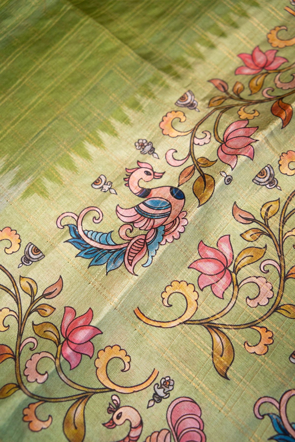 Pista Mayur Matka Tussar Saree