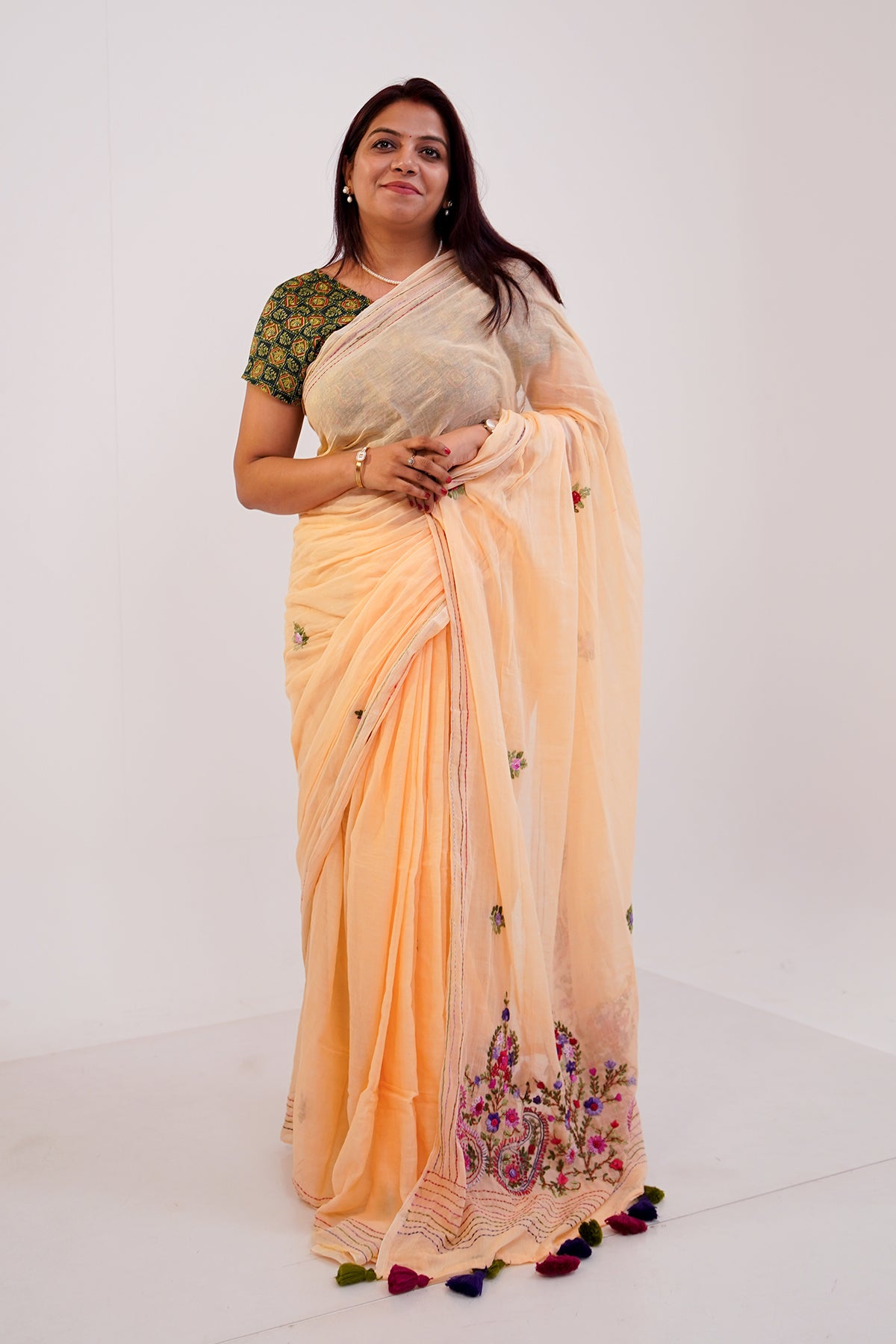 Peach & Multicolour French Knot Linen Saree - SS067