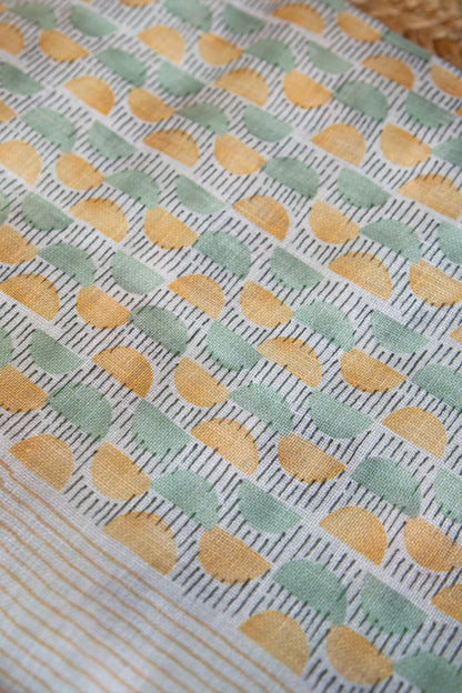 Pastel Wheels Digital Print Linen Saree