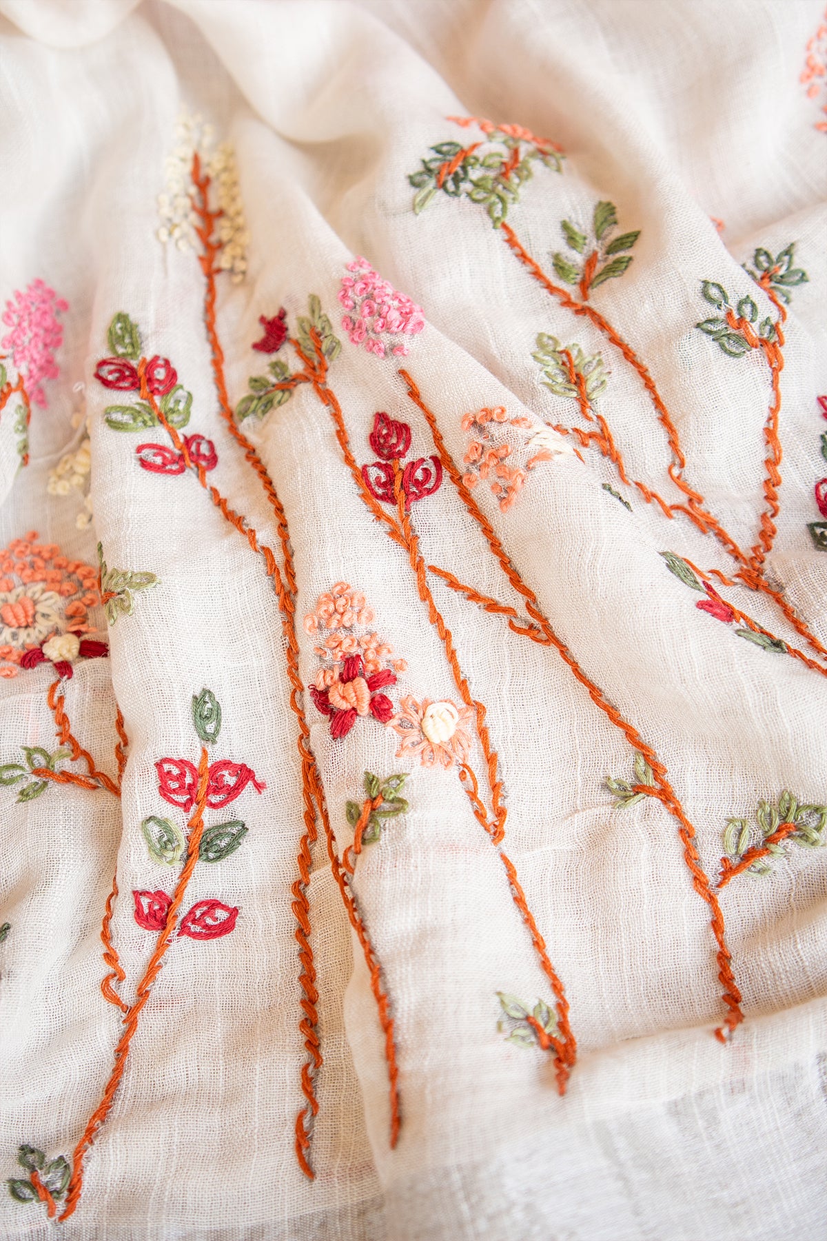 Blush Meadow Dual Tone Handcrafted Linen Saree
