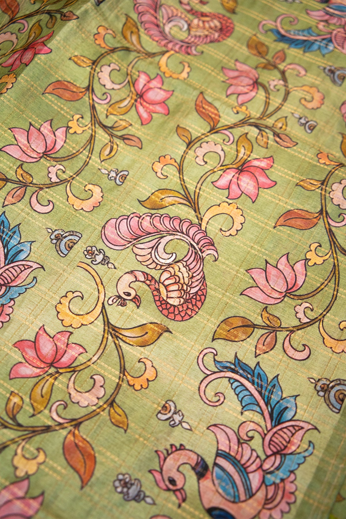 Pista Mayur Matka Tussar Saree