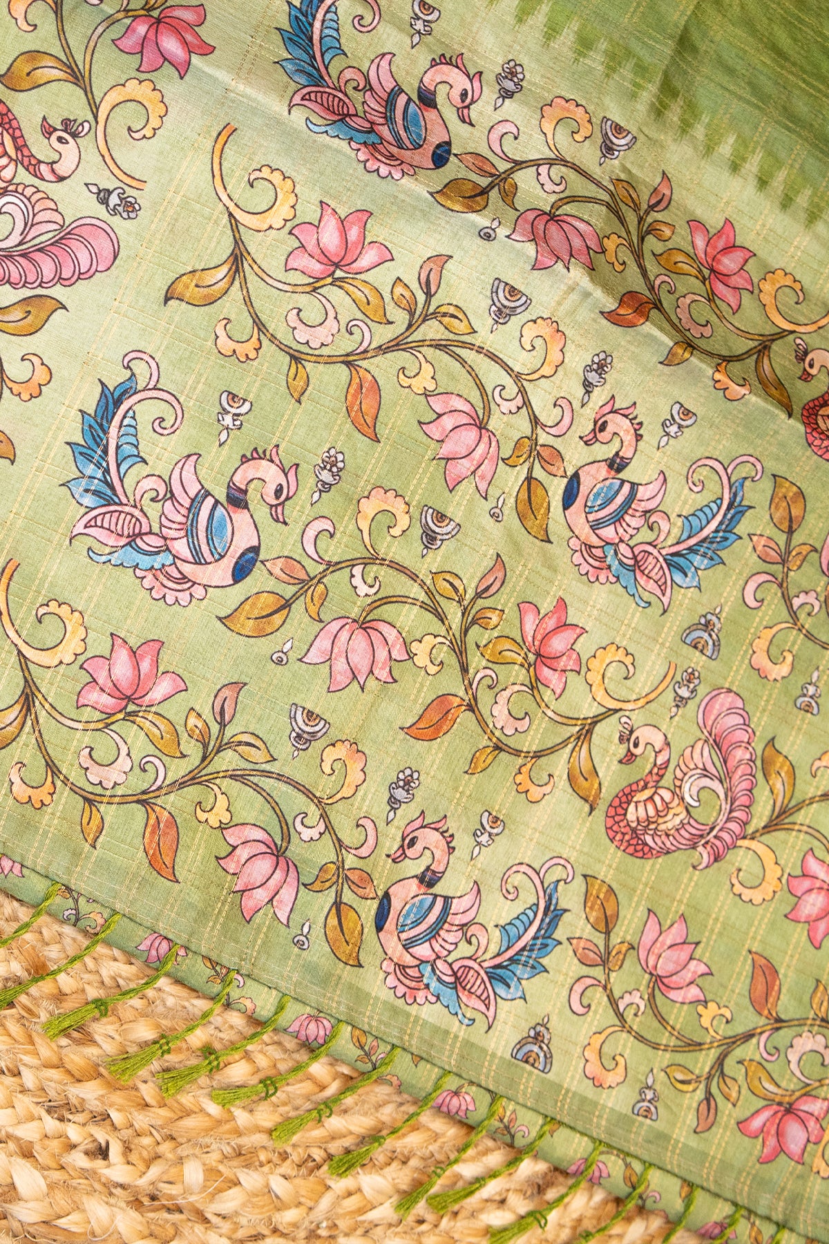 Pista Mayur Matka Tussar Saree