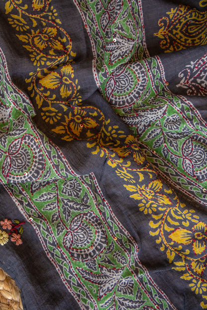Noir Kalam Handcrafted Mul Cotton Saree