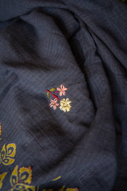 Noir Kalam Handcrafted Mul Cotton Saree