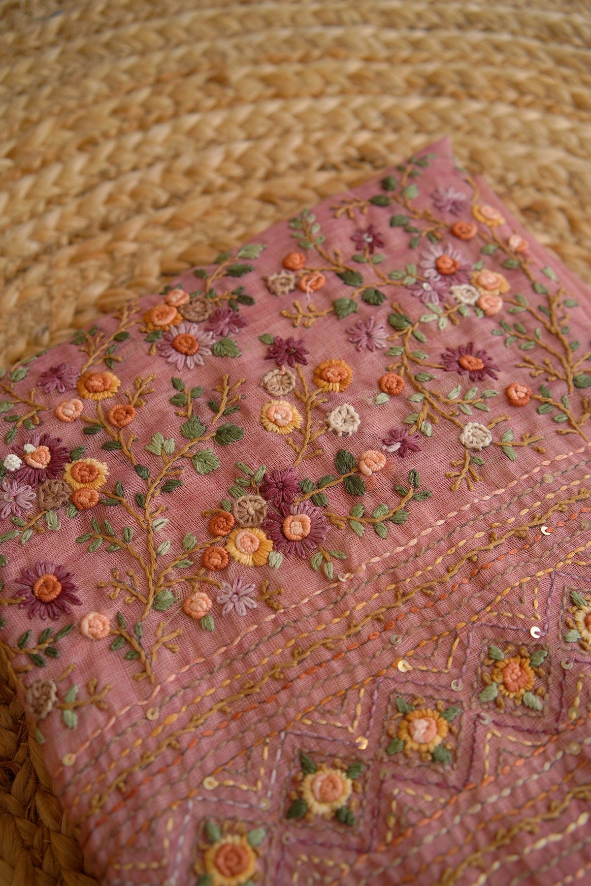 Rose Meadow Tissue Linen Saree