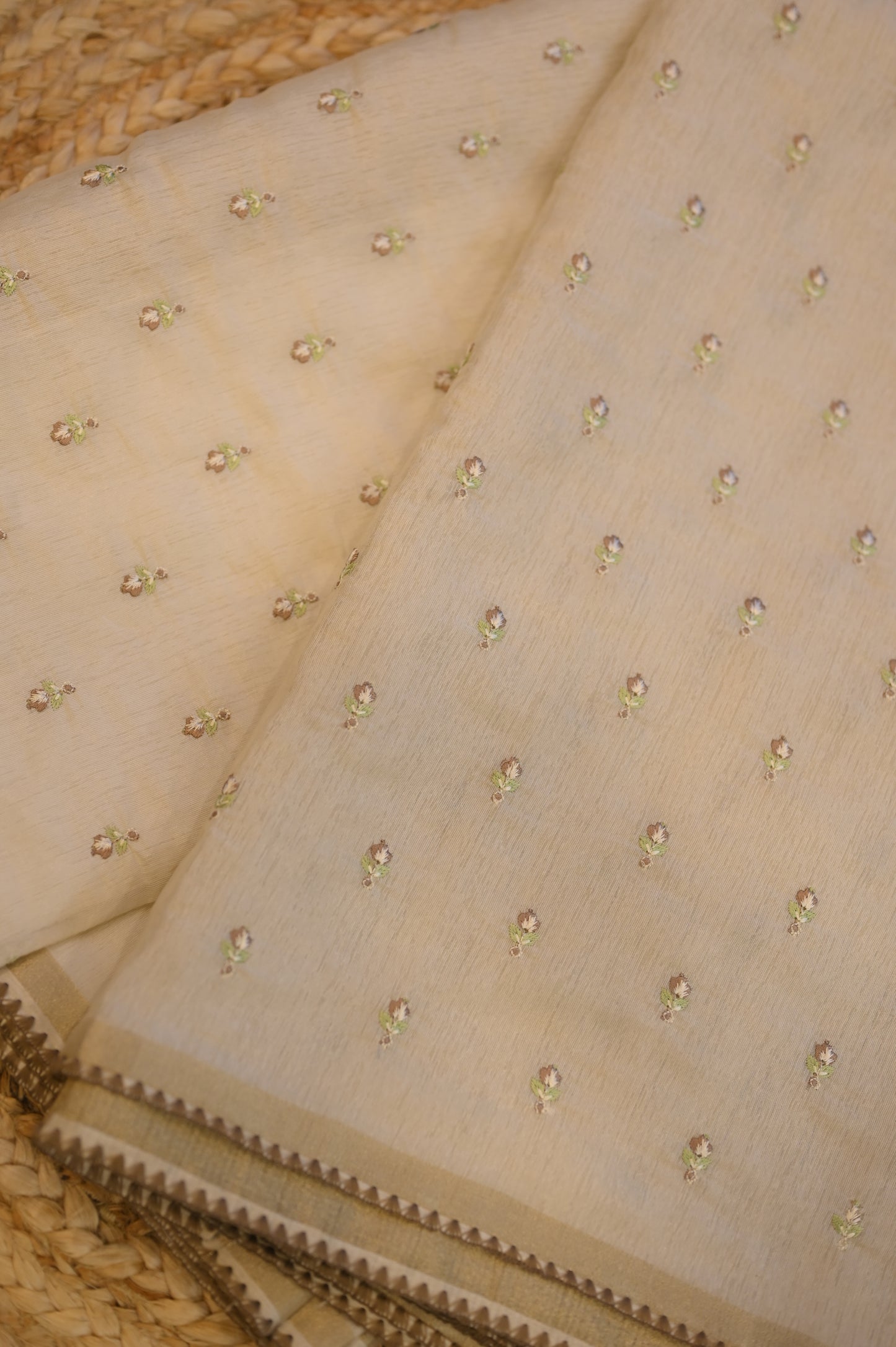 Mul Chanderi Saree– Earth Blossom SS047